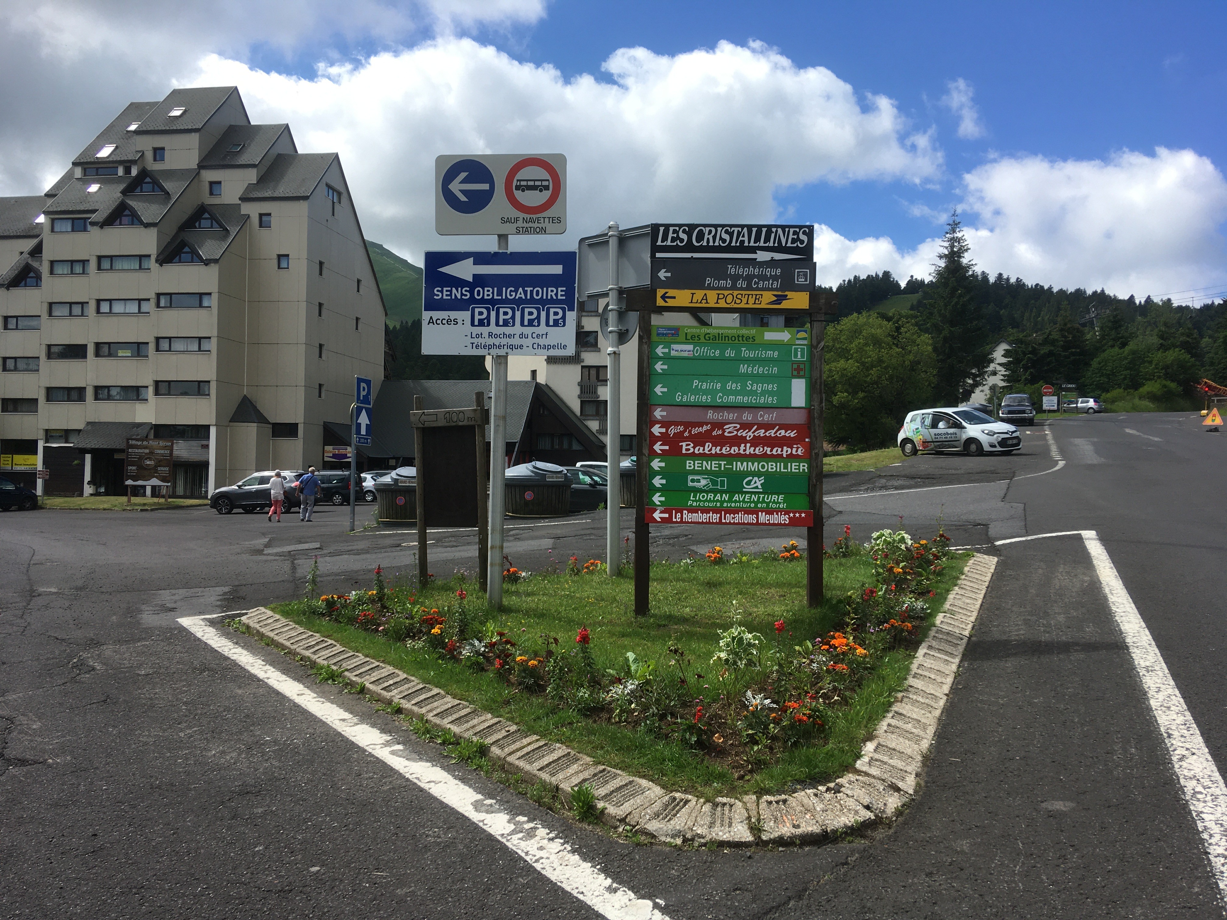 amélioration panneau entrée du P 1