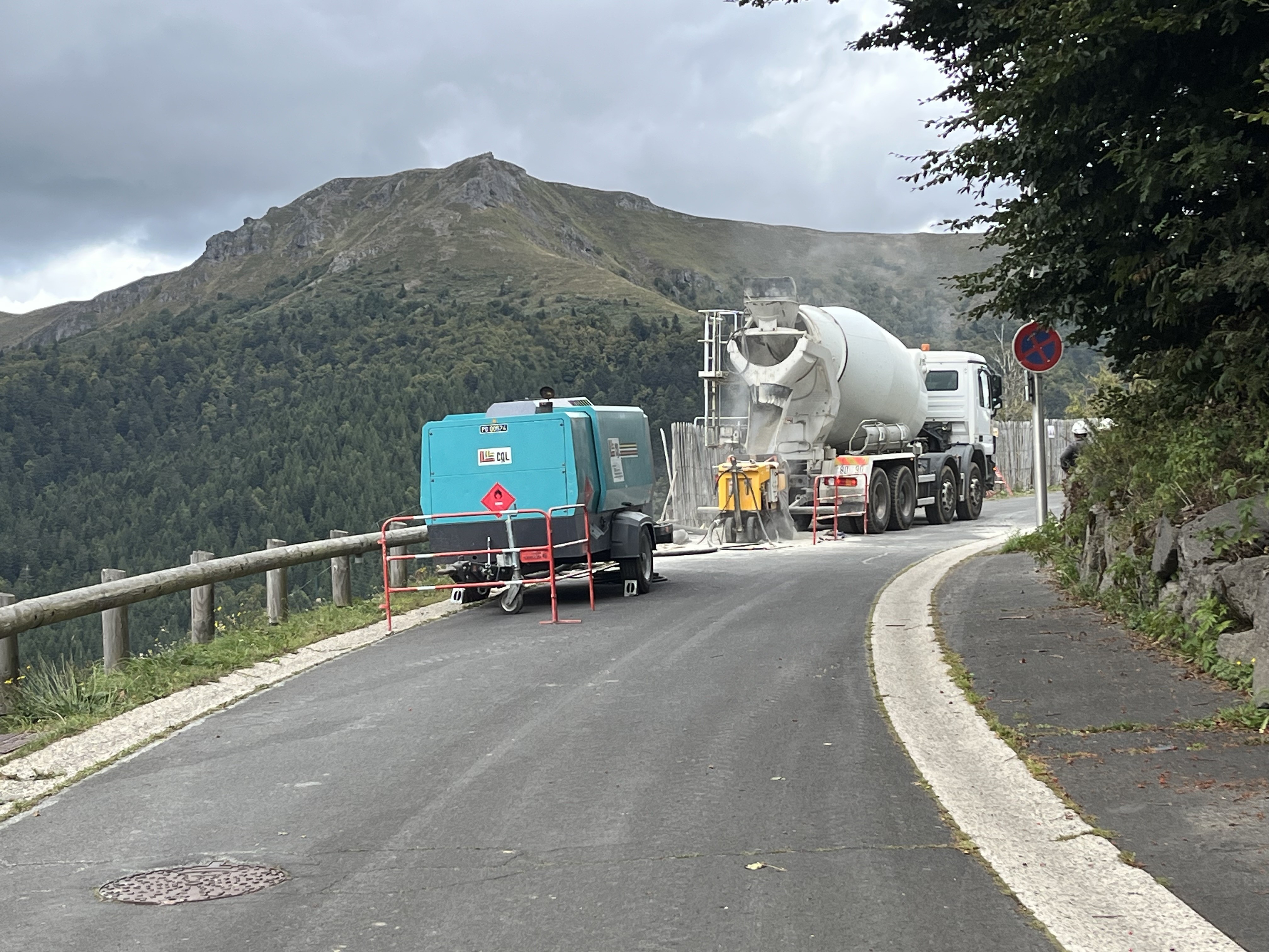 camion pour livrer le béton