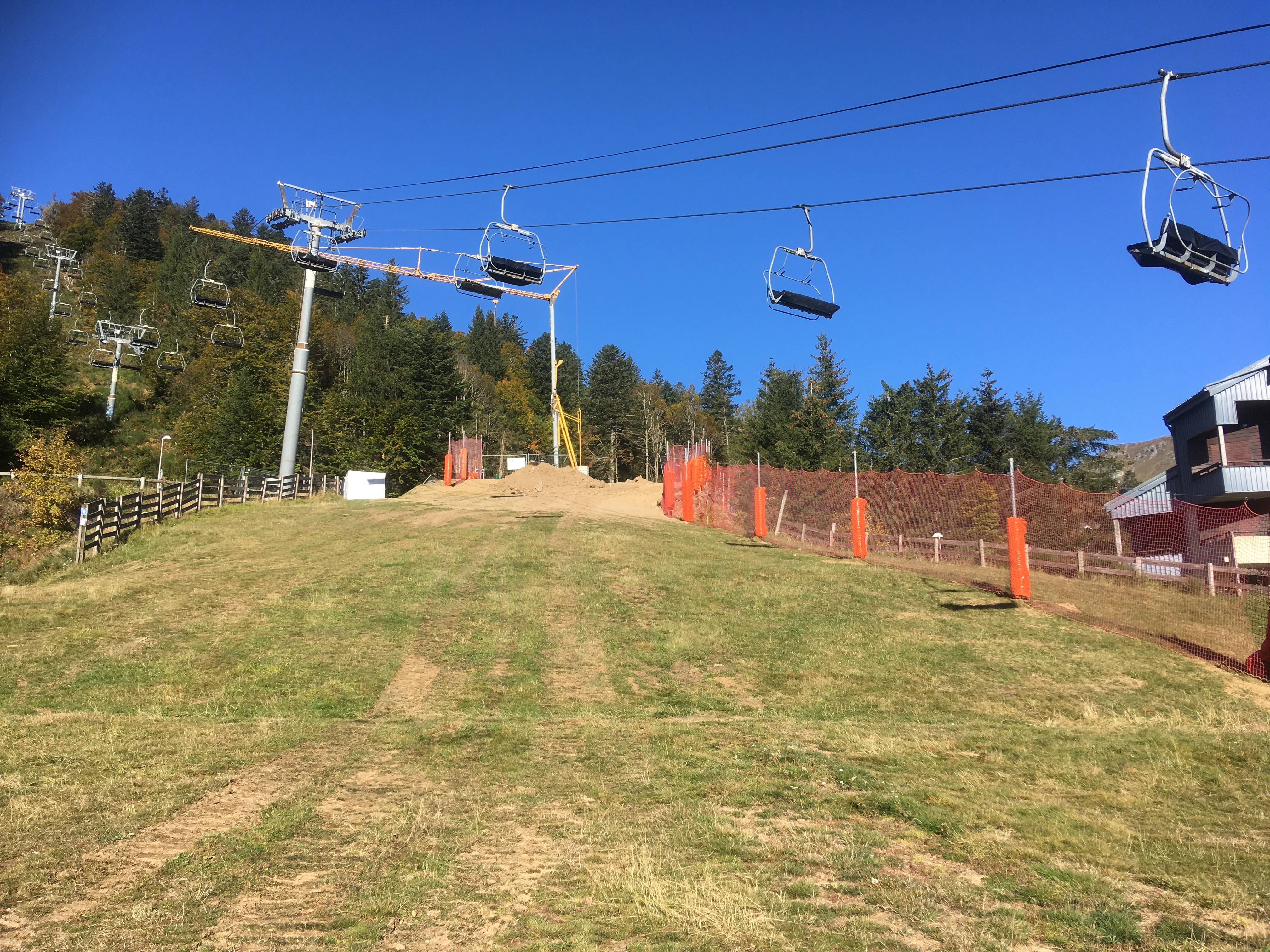 16 octobre le bas de la piste vu de la prairie