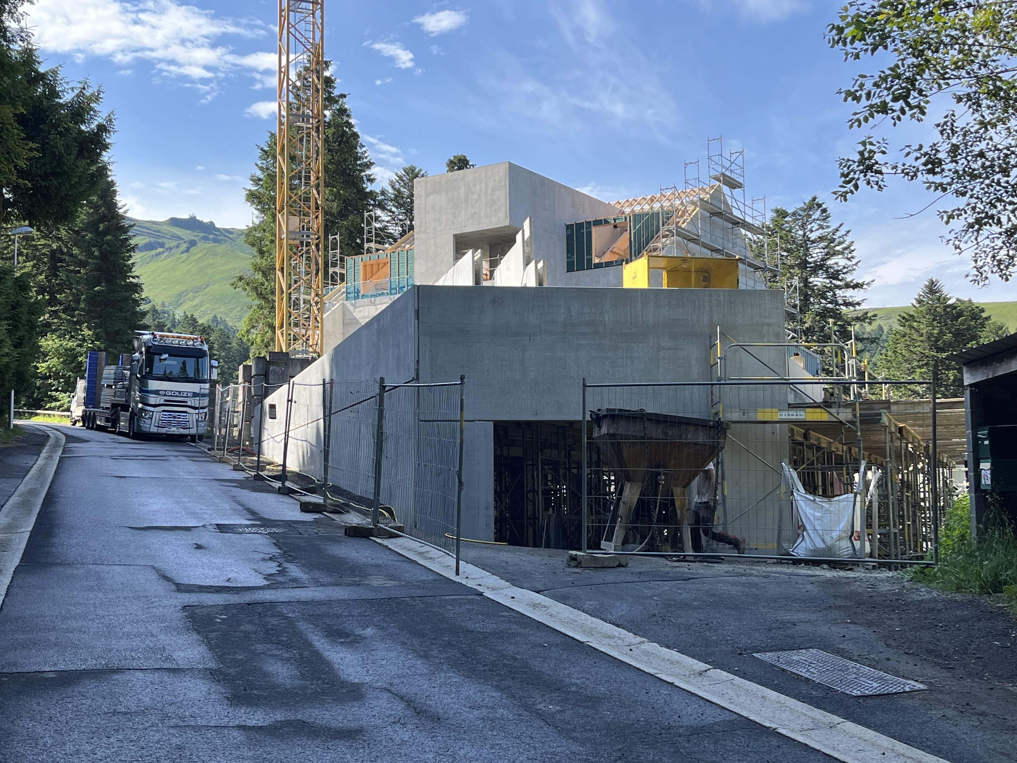 19 juillet entrée parking souterrain