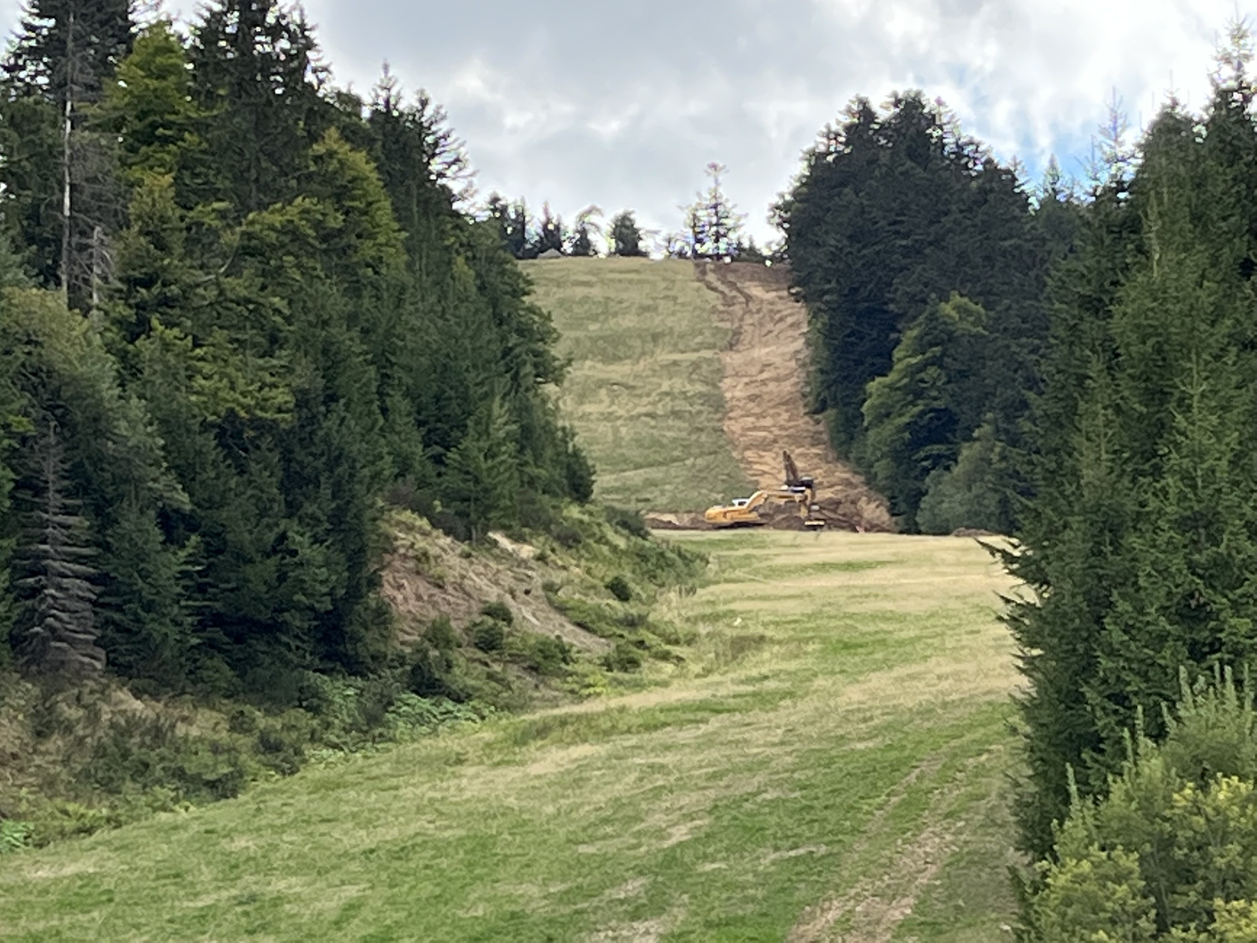 travaux sur piste des gardes