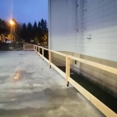 rénovation apsserelle piétons / accès p^rairie et commerces